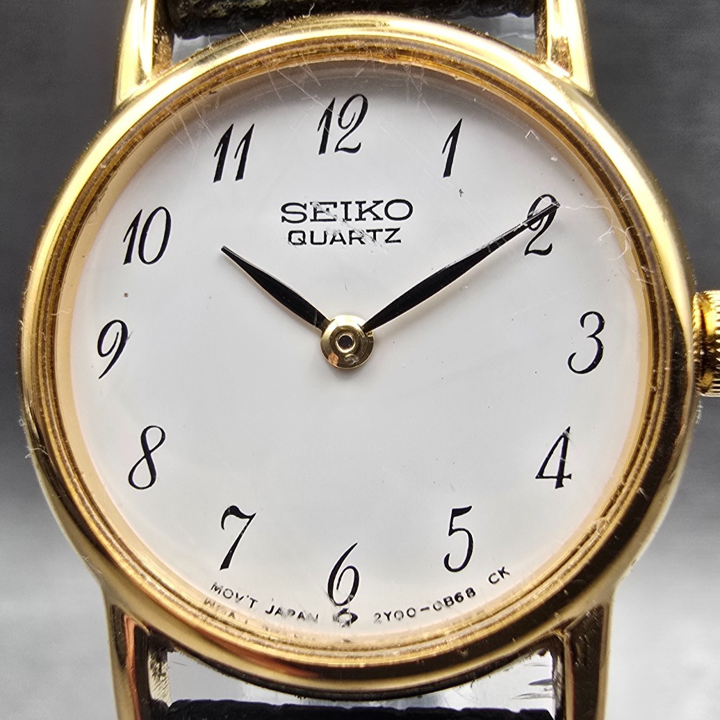 Seiko Watch Women 20mm White Dial Gold Tone Round 2Y00-0A10 New Battery Vintage1