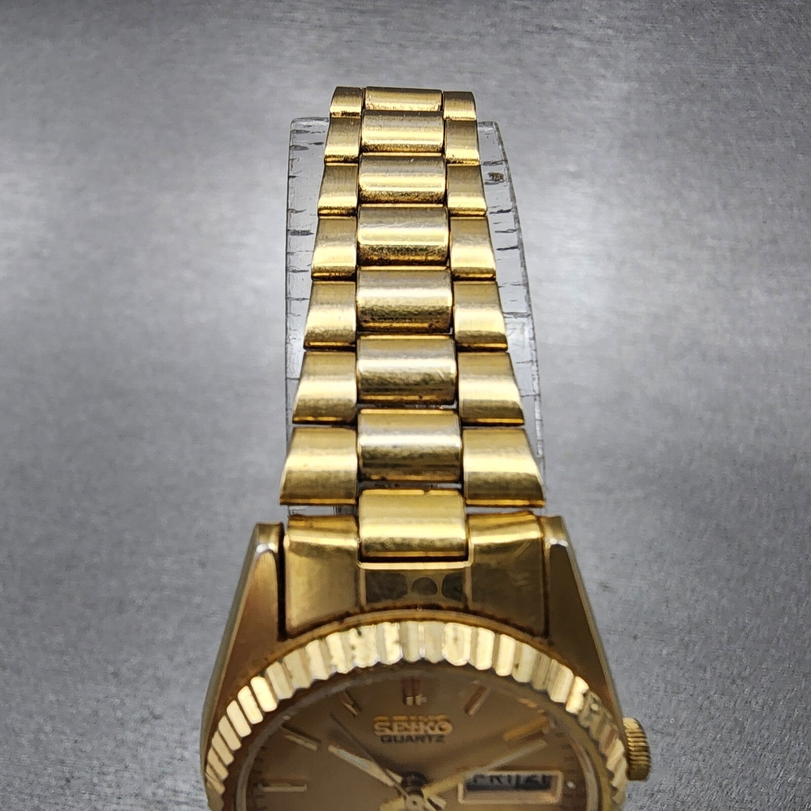 Seiko SQ Watch Women 24mm Champagne Dial Gold Tone Daydate 3e230a69 New Battery4