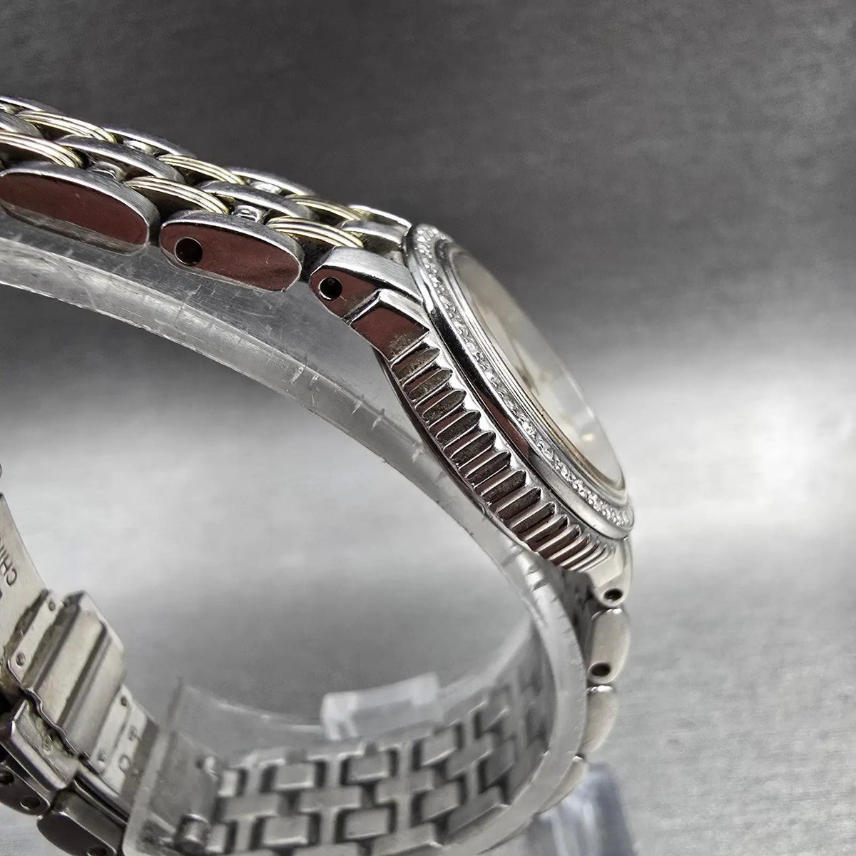 Seiko Watch Women 23mm MOP Dial Silver Diamond Bezel Round 1N00-0KH0 New Battery3