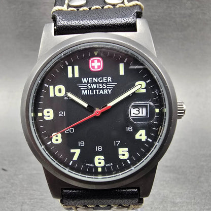 Wenger Swiss Military Watch Men 41mm Black Dial Steel Date Round 7290X New BattH0