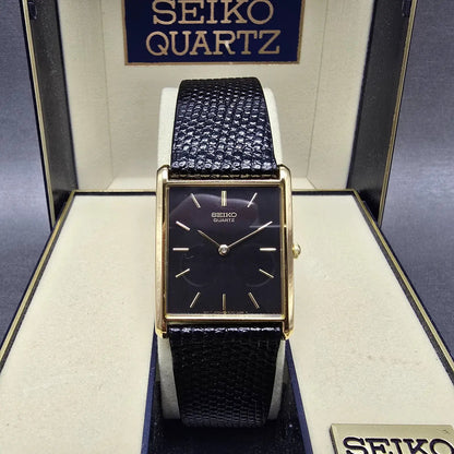 Seiko Tank Watch Men 25mm Black Dial Gold Rectangle 5Y30-5069 New Battery JP20