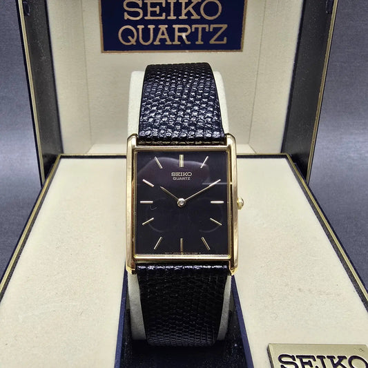 Seiko Tank Watch Men 25mm Black Dial Gold Rectangle 5Y30-5069 New Battery JP20