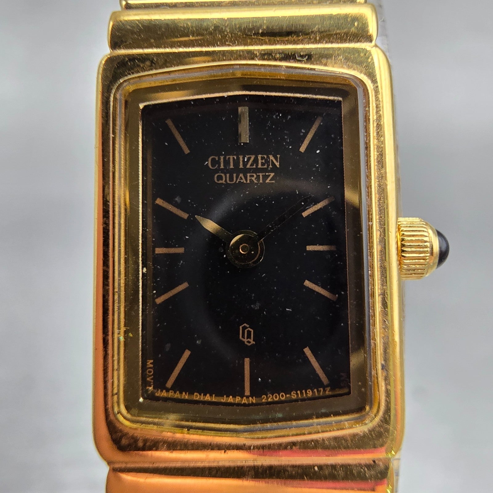 Citizen CQ Watch Women 13mm Black Dial Gold Tone Rectangle 2200-S11917 New Batt1