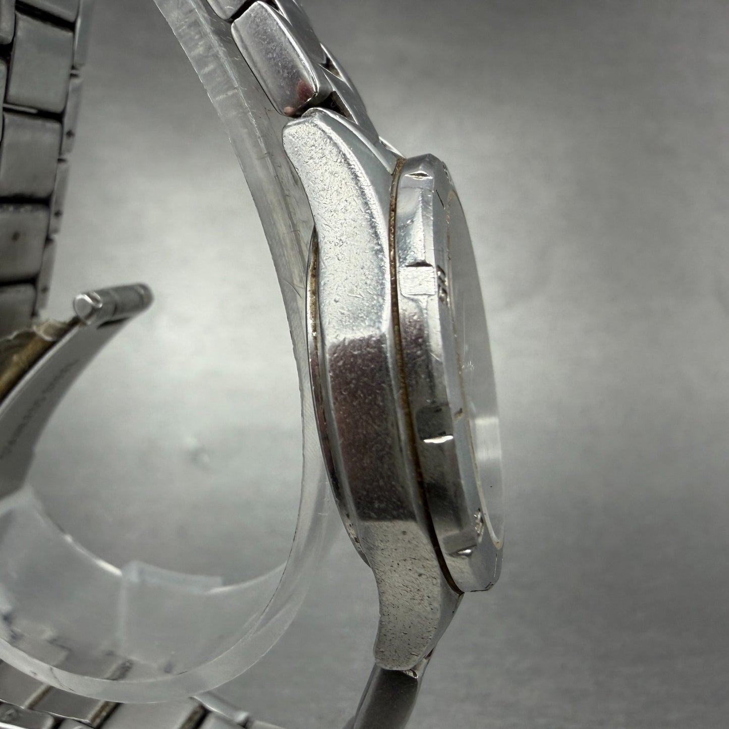 Bulova Dive Watch Women 30mm Black Dial Silver Tone Date 96M161 New Battery3