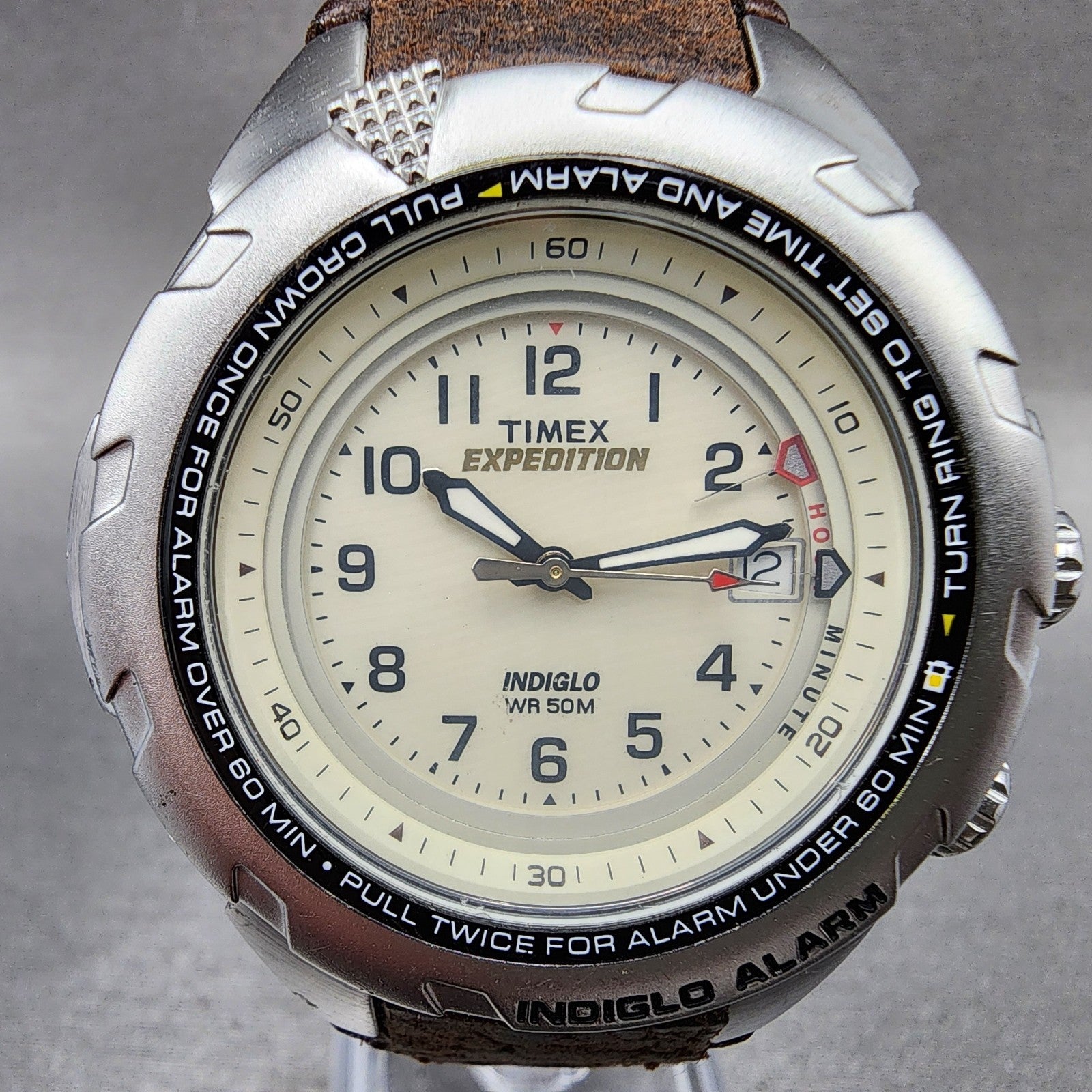 Timex Expedition Shenmue Watch Men 40mm White Dial Silver Tone Alarm New Battery1