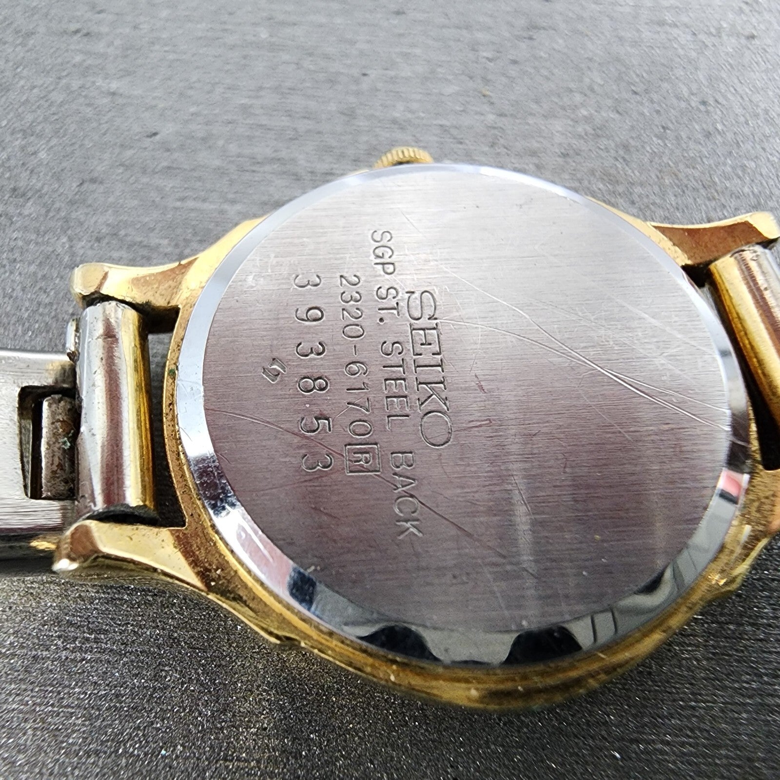 Seiko Watch Women 23mm White Dial Two Tone Round 23206170 New Battery VTG10
