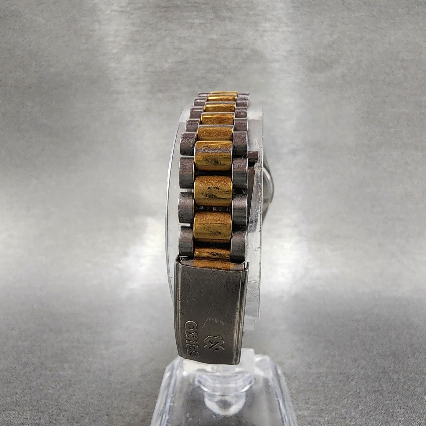 Seiko SQ Watch Women 24mm Gold Dial Two Tone Daydate 24mm Round New Battery B127