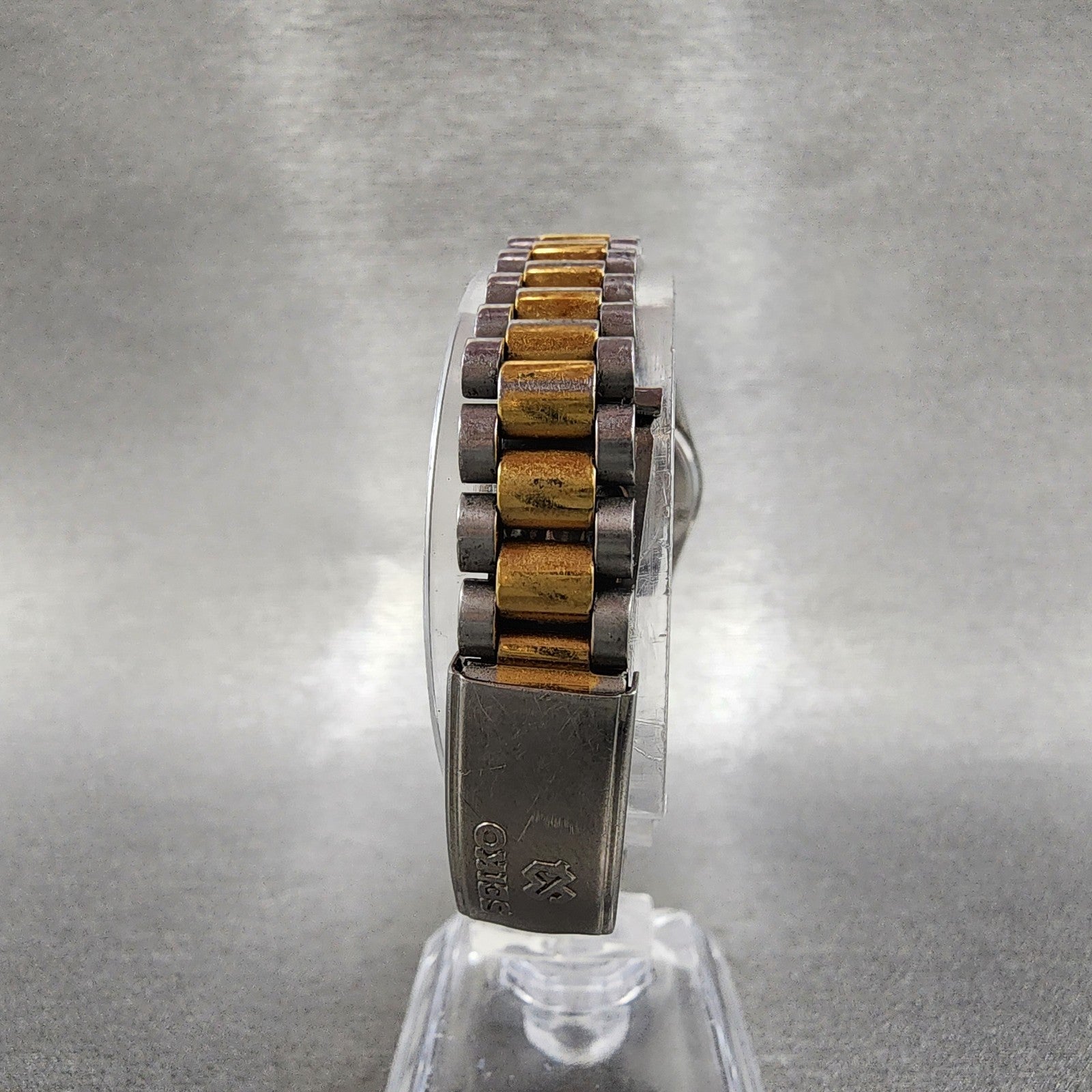 Seiko SQ Watch Women 24mm Gold Dial Two Tone Daydate 24mm Round New Battery B127