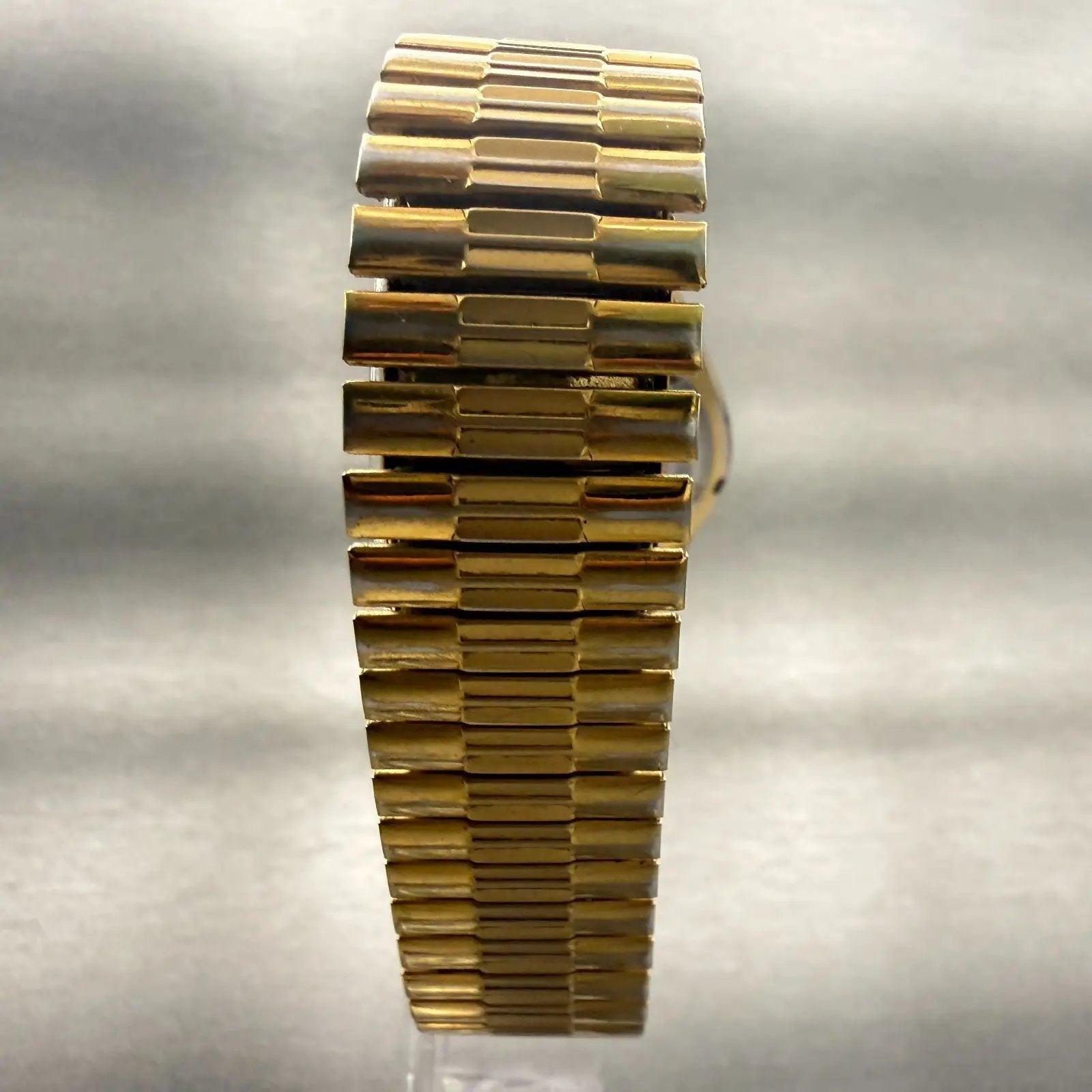 Citizen CQ Watch Men 35mm Gold Dial Gold Tone Daydate Round 6100-S24876 New Batt7