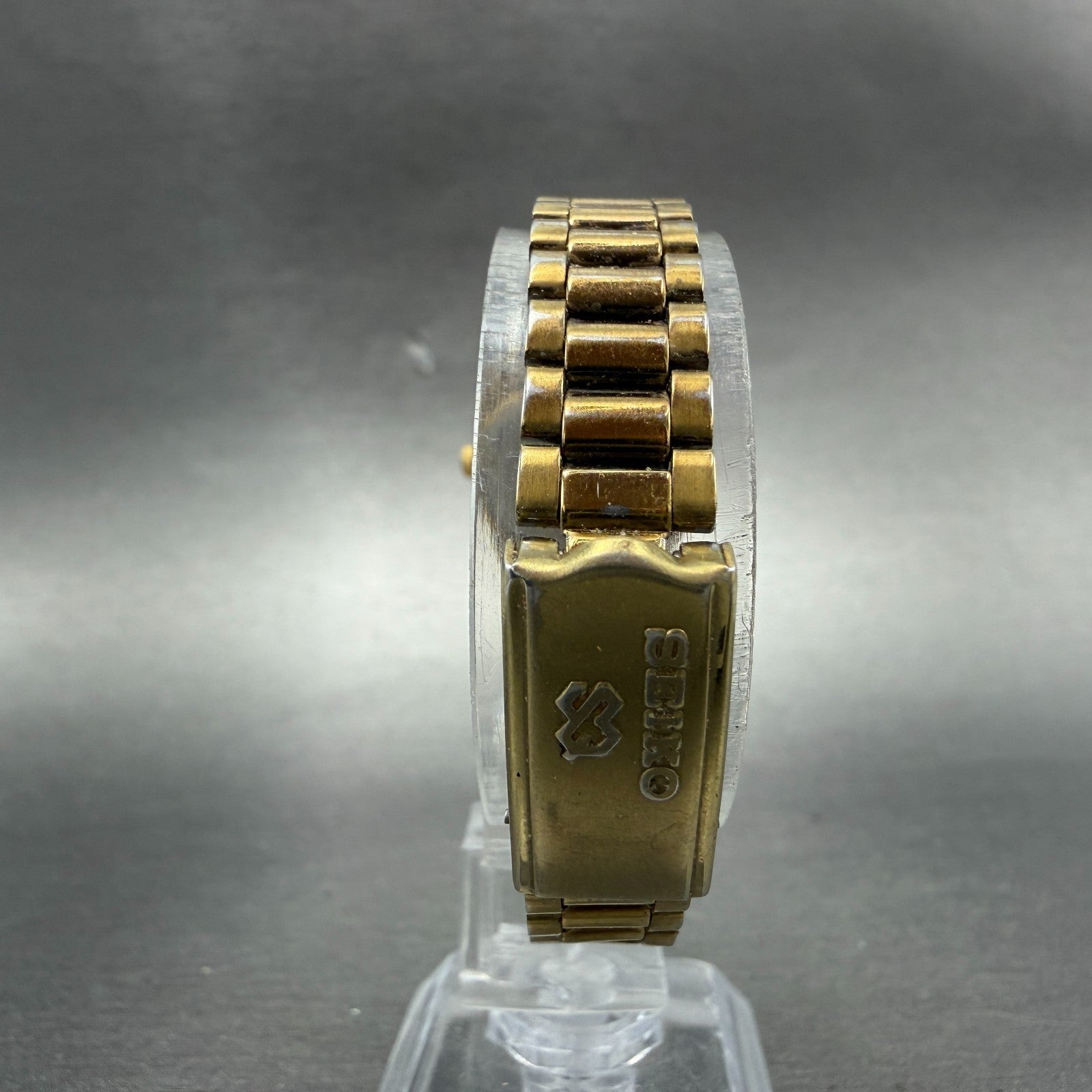 Seiko SQ Watch Women 24mm Black Dial Gold Tone Daydate READ!!!! 3E23-0A60 NewBat7