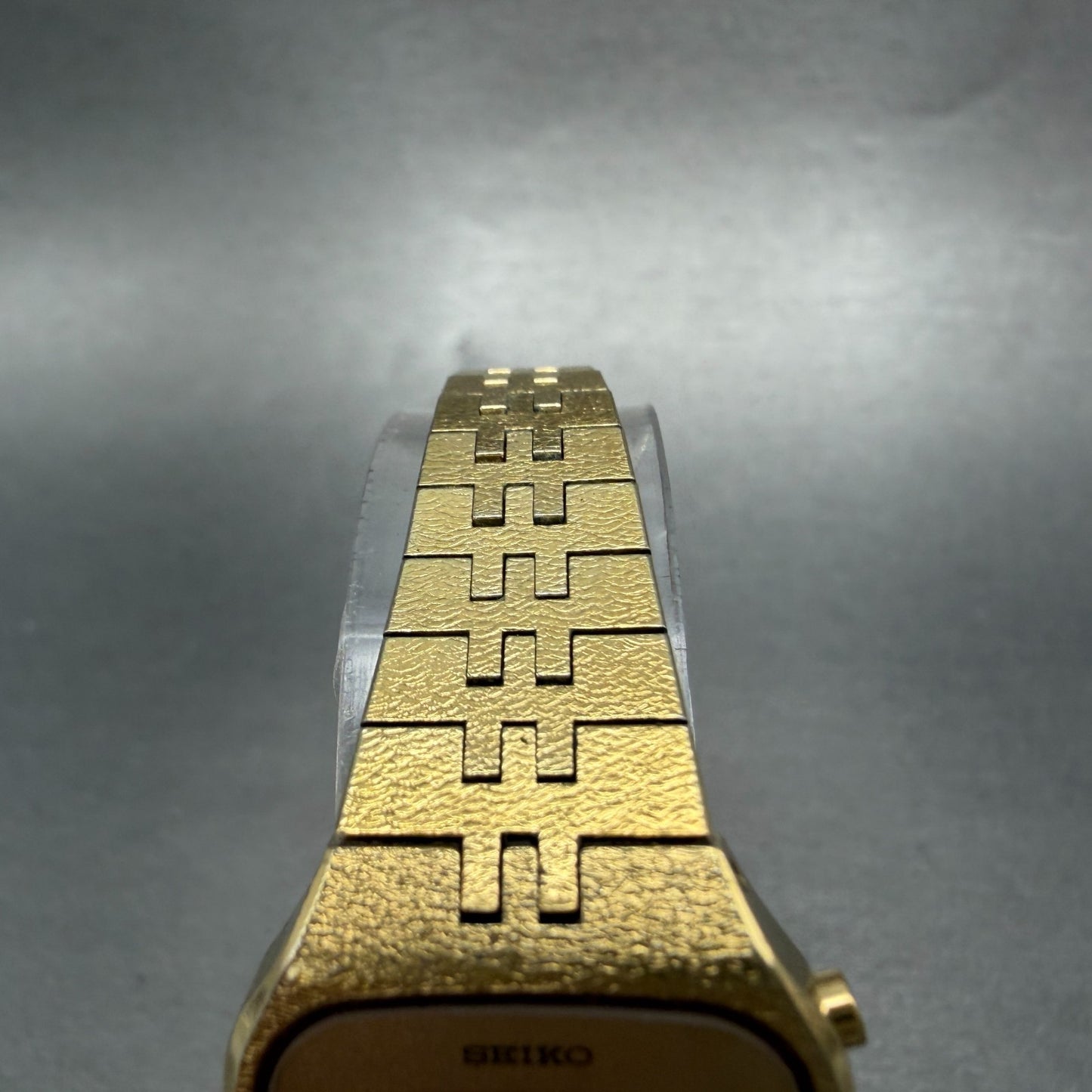 Seiko Digital Watch Women 23mm Champagne Dial Gold Tone L221-5059 New Battery4