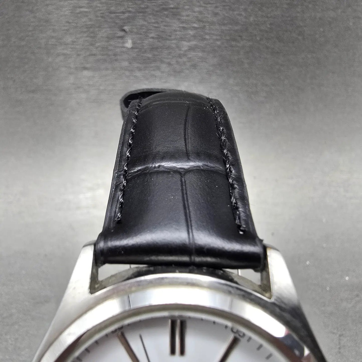 Casio Watch Men 37mm White Dial Silver Tone Date Round MTP-1183 New Battery4
