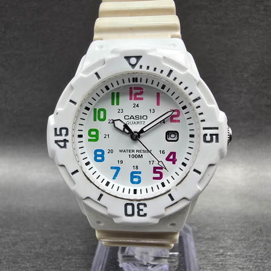 Casio LRW-200H Diver Watch Women 33mm White Dial White Tone Date Round New Batt0