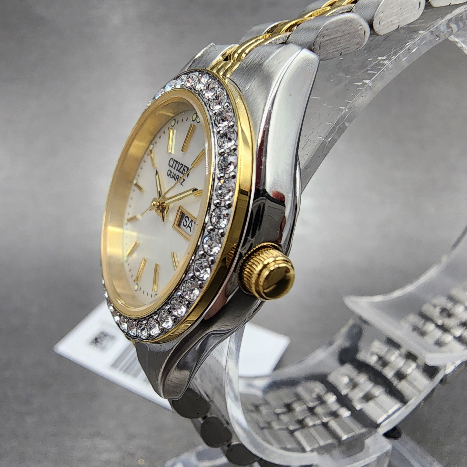 Citizen Watch Women 25mm MOP Dial Two Tone Daydate EQ053450D New Battery2