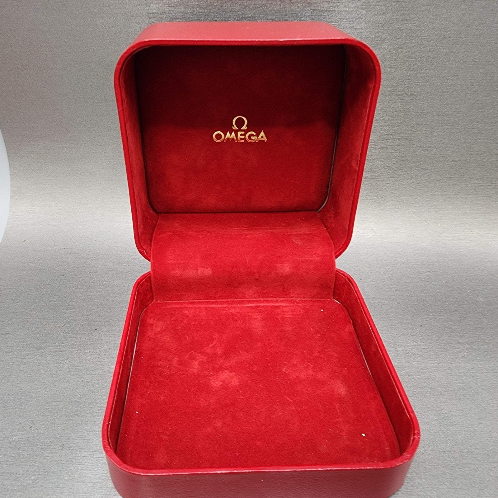 Omega Presentation Watch Box Red Leather Rectangle Vintage Single Watch Booklet5