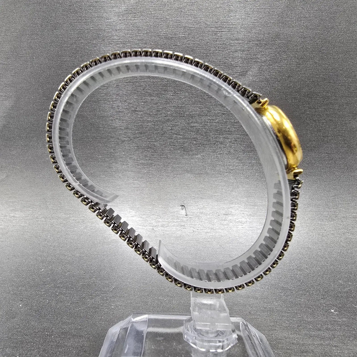 Wittnauer QWR Watch Women 17mm Gold Dial Gold Tone Oval New Battery VTG8