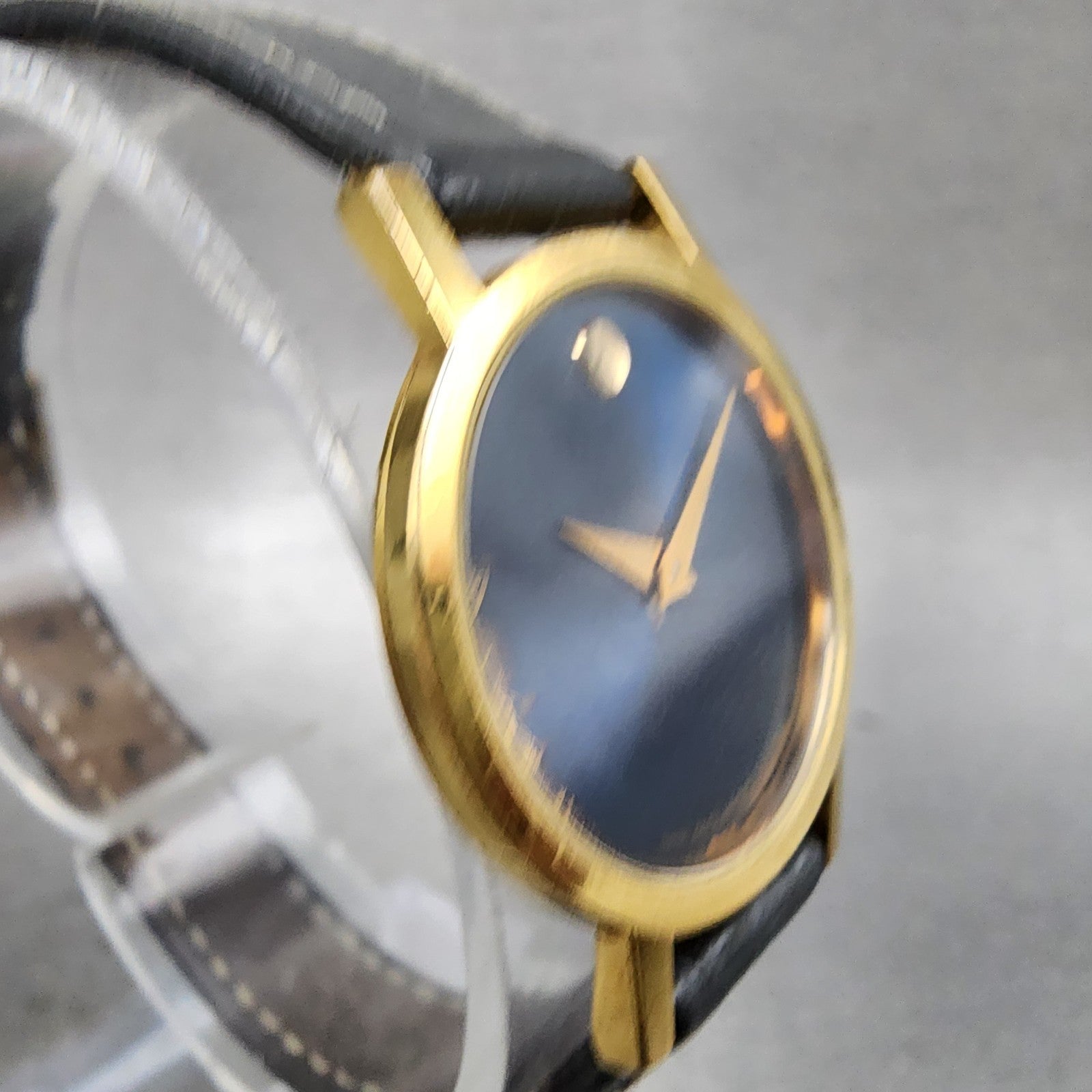 Movado Museum Watch Women 25mm Blue Dial Gold Tone Round 8725832 New Battery3