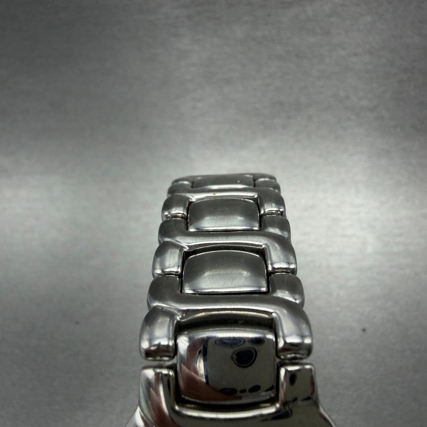 Playboy Watch Unisex 29mm Pink Dial Silver Tone Oval Small Seconds New battery4