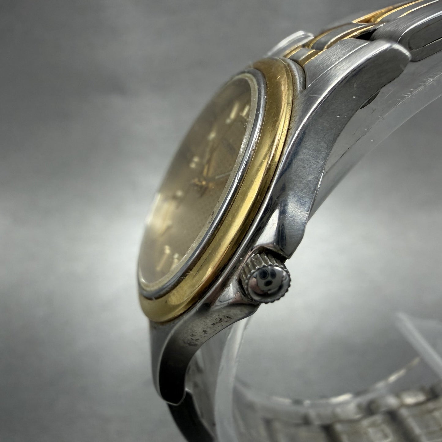 Bucherer Watch Women 26mm Gold Dial Two Tone Date Round 956.903 PARTS3