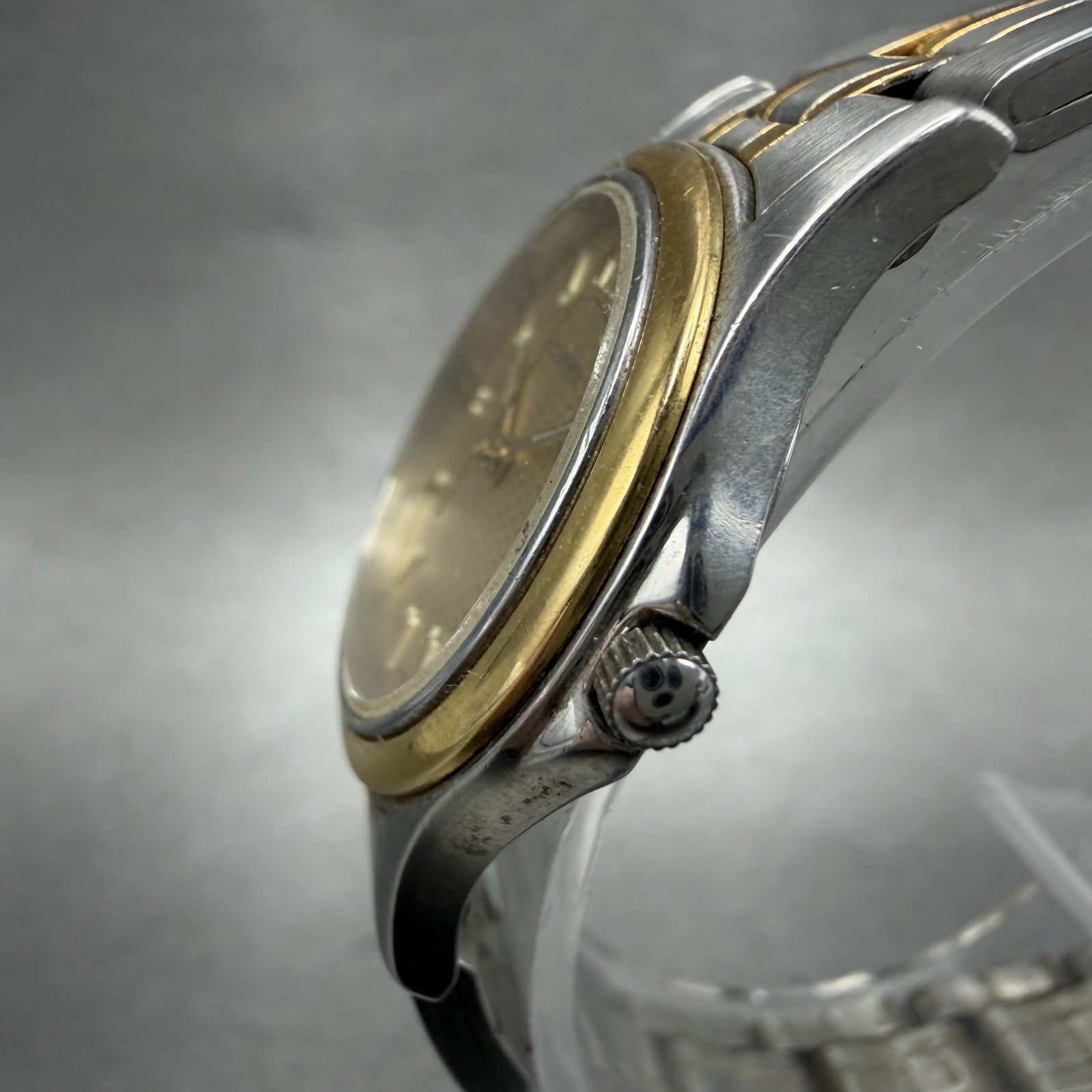Bucherer Watch Women 26mm Gold Dial Two Tone Date Round 956.903 PARTS3