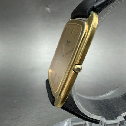 Seiko Tank Watch Men 27mm Champagne Dial Gold Tone Vinatge 9300-5009 New Battery2