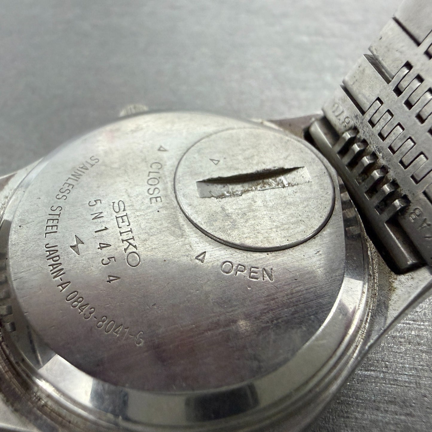 Seiko Watch Men 36mm Silver Dial Silver Tone Daydate 0843-8041 New Battery VTG9