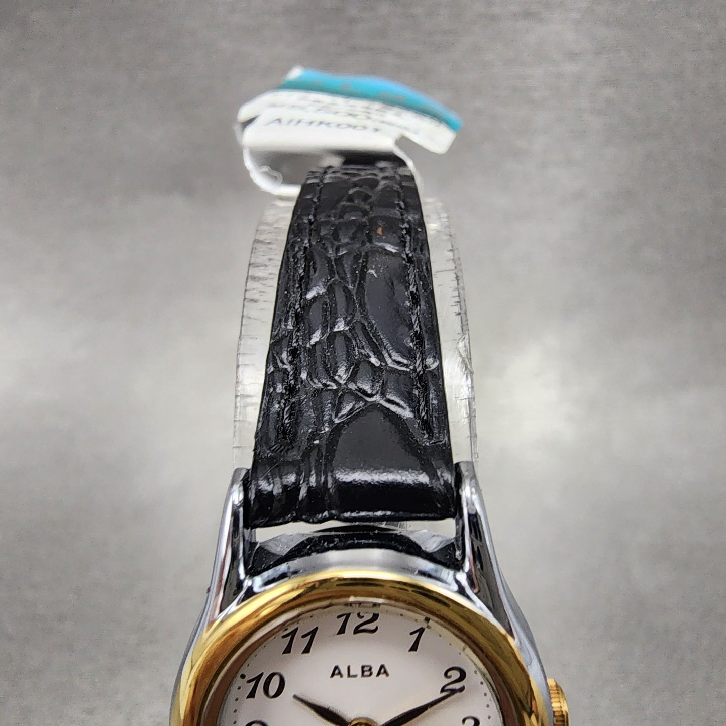 Seiko ALBA Watch Women 21mm White Dial Two Tone Oval VX01K989 New Battery4