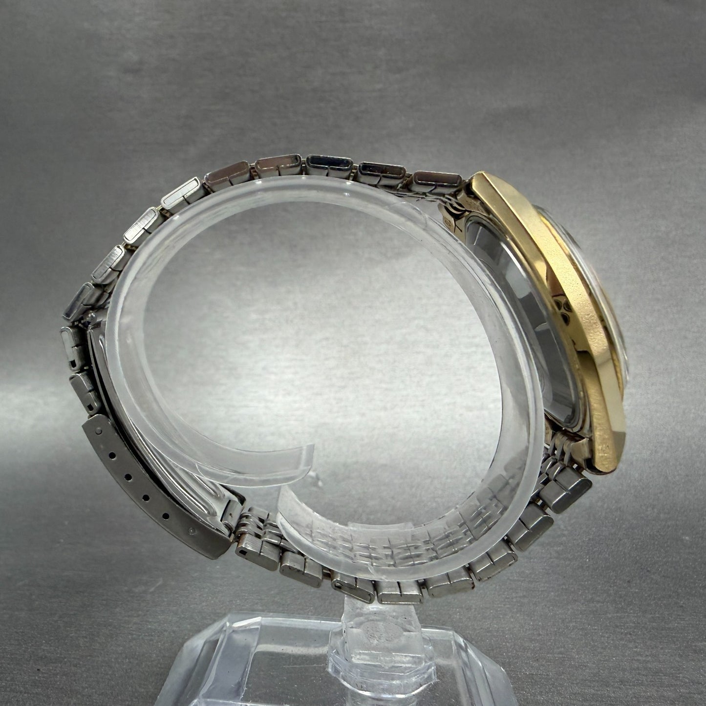 Seiko Lord Matic Watch Men 36mm Silver Dial Gold Tone Daydate 5606-7010 Runs8