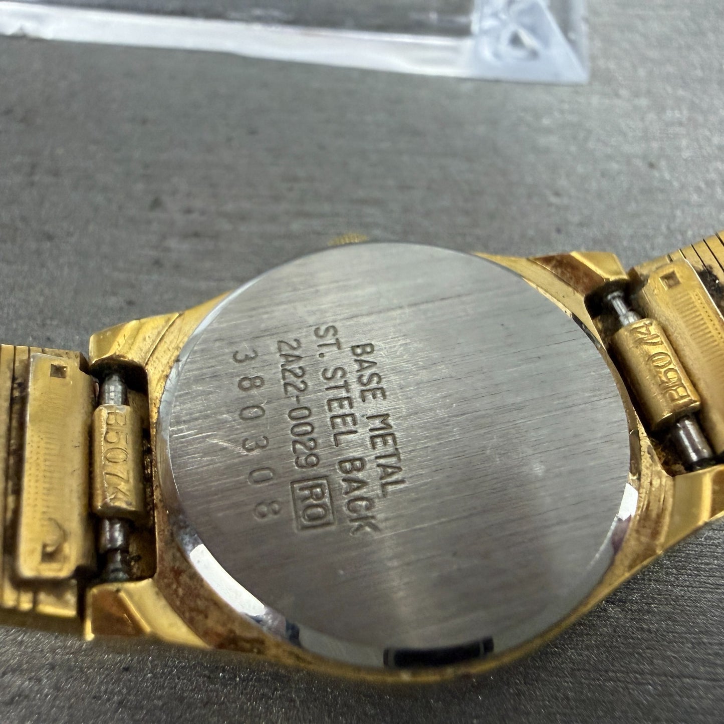 Seiko Watch Women 21mm Champagne Dial Gold Tone Date Round 2A22-0029 New Battery9