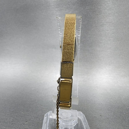 Seiko watch Women 13mm Champagne Dial Gold Tone Rectangle 2e205019 New Battery8