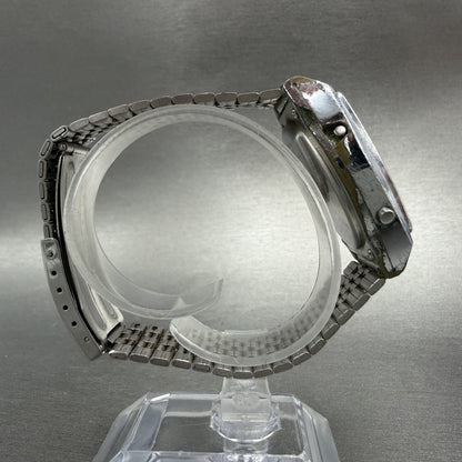 Seiko ALBA Digital Watch Men 35mm LCD Silver Tone Alarm Y824-4000 New Battery8