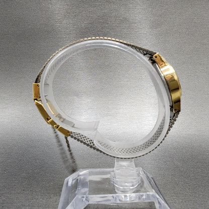 Seiko Galaxy Watch Women 20mm Black Dial Gold Tone 8y210030 New Battery8