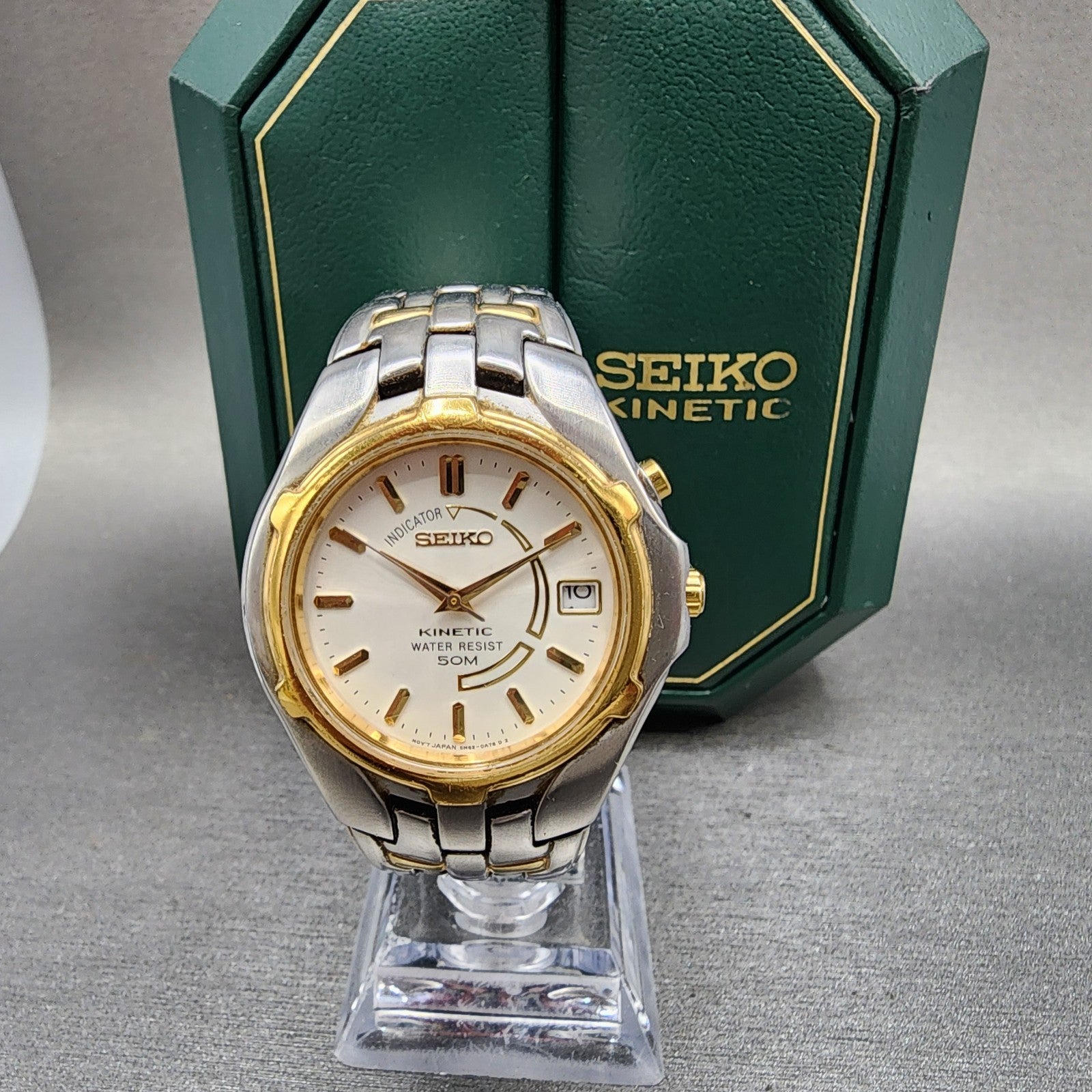 Seiko Kinetic Watch Men 37mm White Dial Two Tone Date 5m620a89 New Cap0