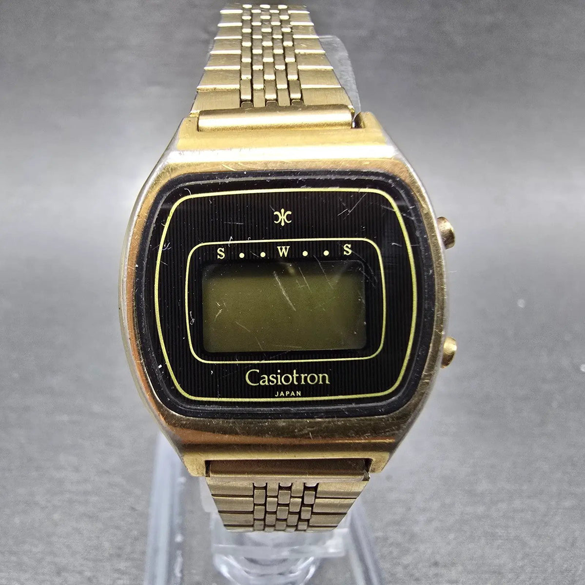 Casio Casiotron 86GL-22 Watch Women Gold Black 25mm Daydate Oval VTG PARTS0