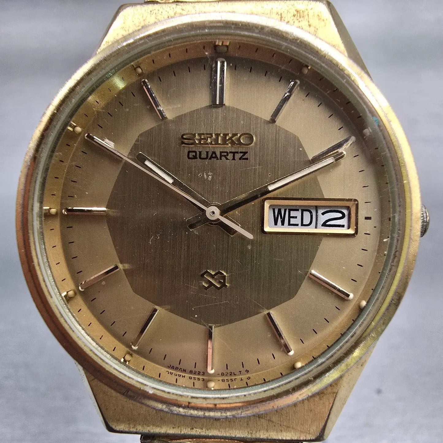 Seiko SQ Watch Men 34mm Gold Dial Gold Tone Daydate Round 8223-8009 New Battery1