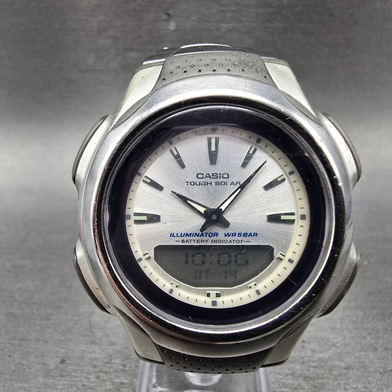 Casio AW-S90 Watch Men 41mm Silver Dial Silver Tone Analog Digital Solar Works0