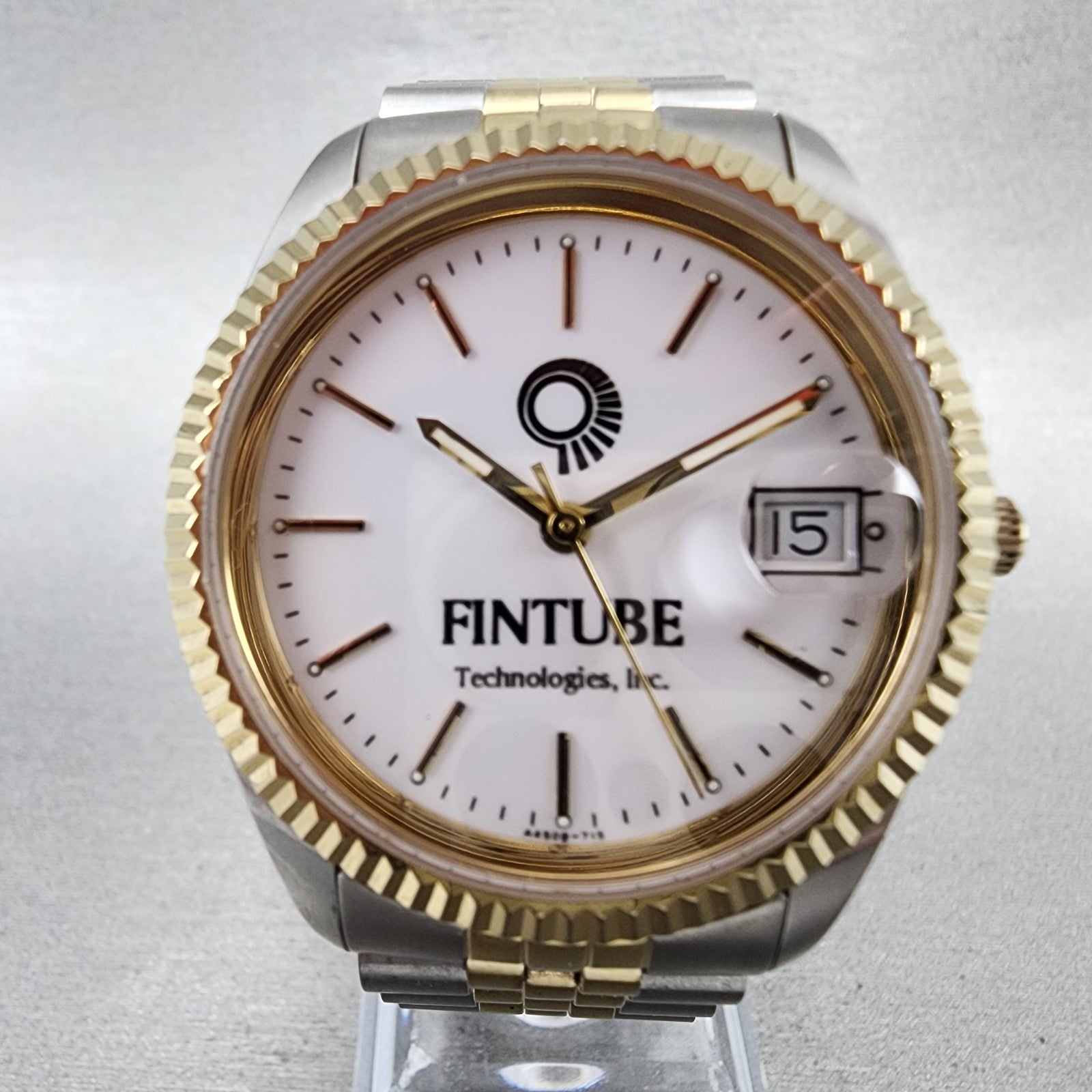Fintube President Watch Men 35mm White Dial Two Tone Date Round New Battery 7151