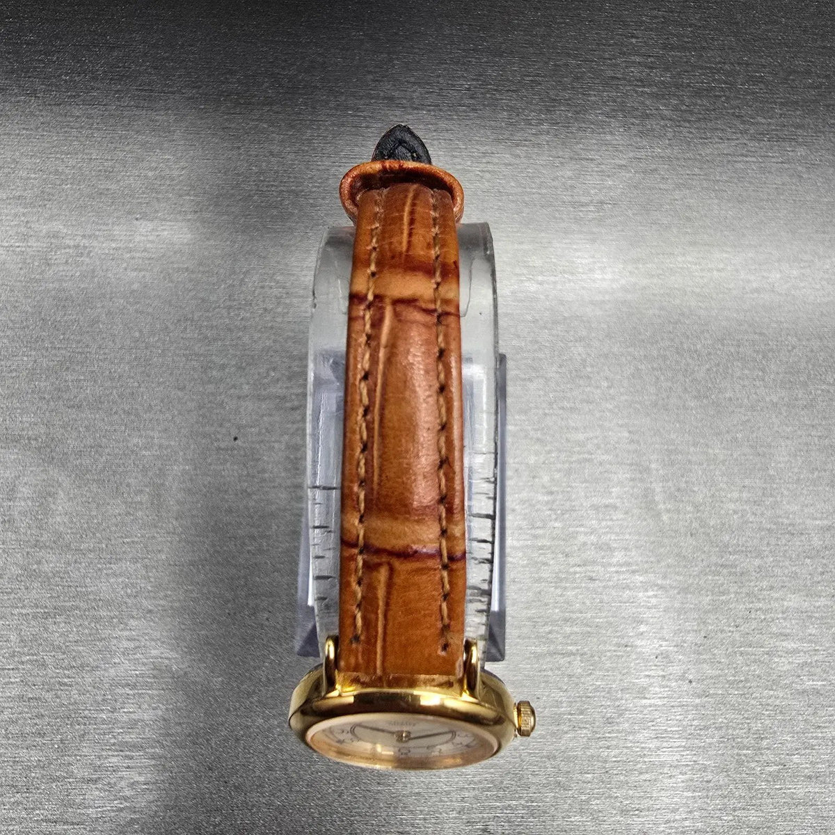Seiko Watch Women 21mm Ivory Dial Gold Tone Round 1N00-0D49 New Battery Vintage4