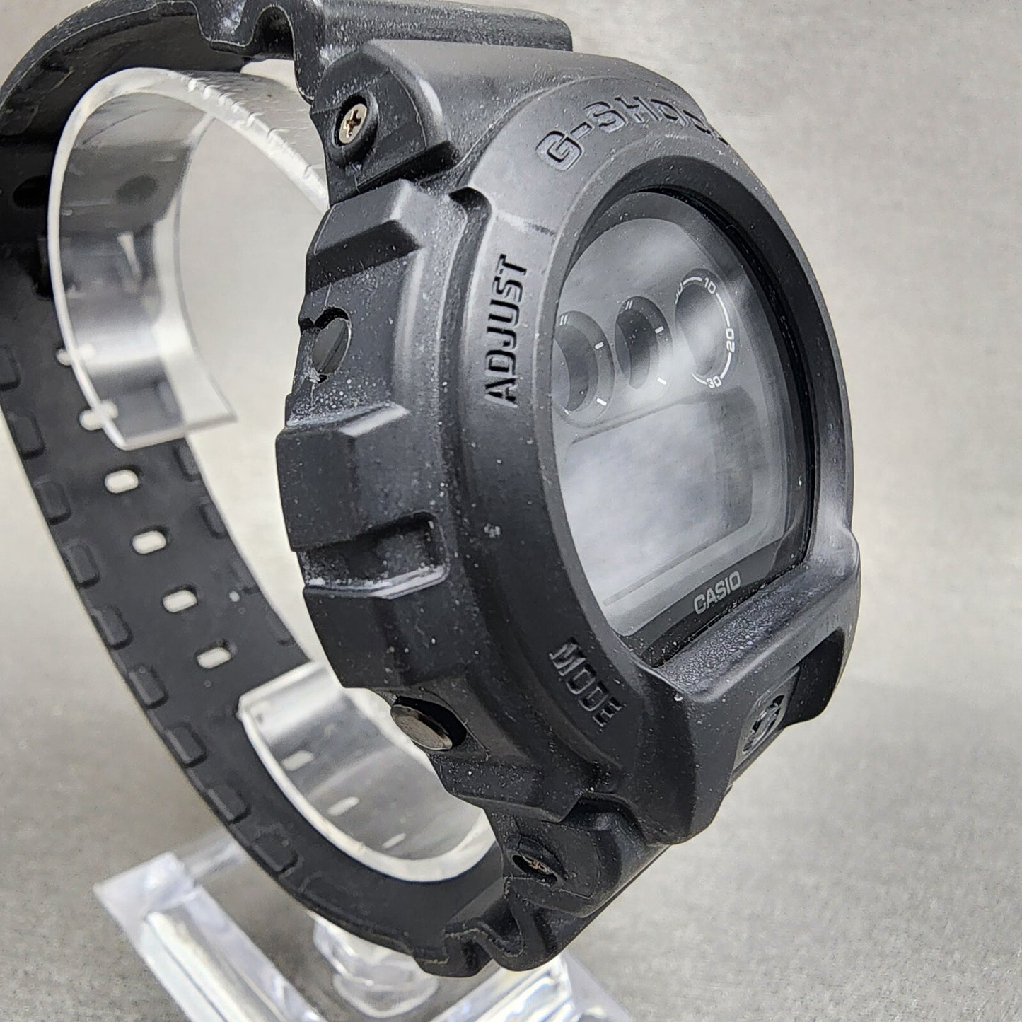 Casio GShock DW6900BB Watch Men 50mm Digital LCD Black Tone Alarm Chrono Works3