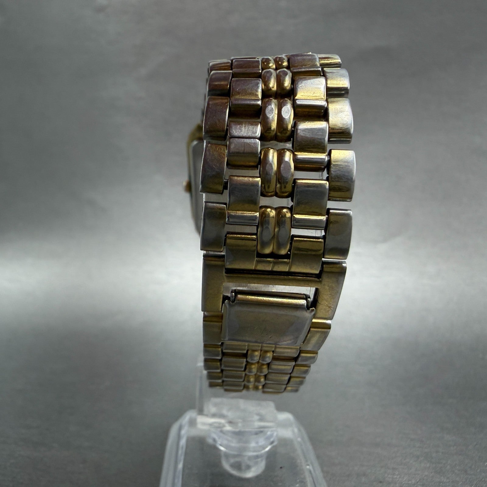 Seiko SX Tank Watch Men 26mm Black Dial Gold Tone Rectangle V701-5J00 NewBattery7