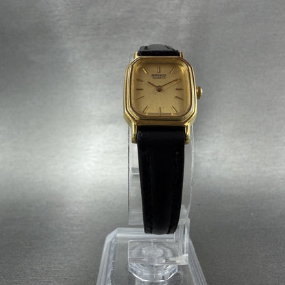 Seiko Tank Watch Women 17mm Champagne Dial Gold Tone 2P20-5A00 New Battery5