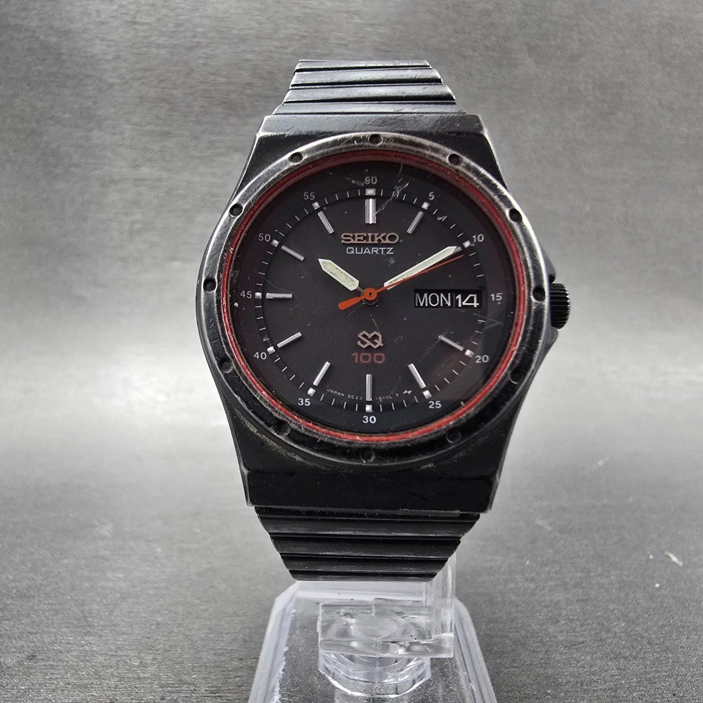Seiko SQ Watch Men 34mm Black Dial black Tone Daydate Round 8C23-6080 PARTS VTG6