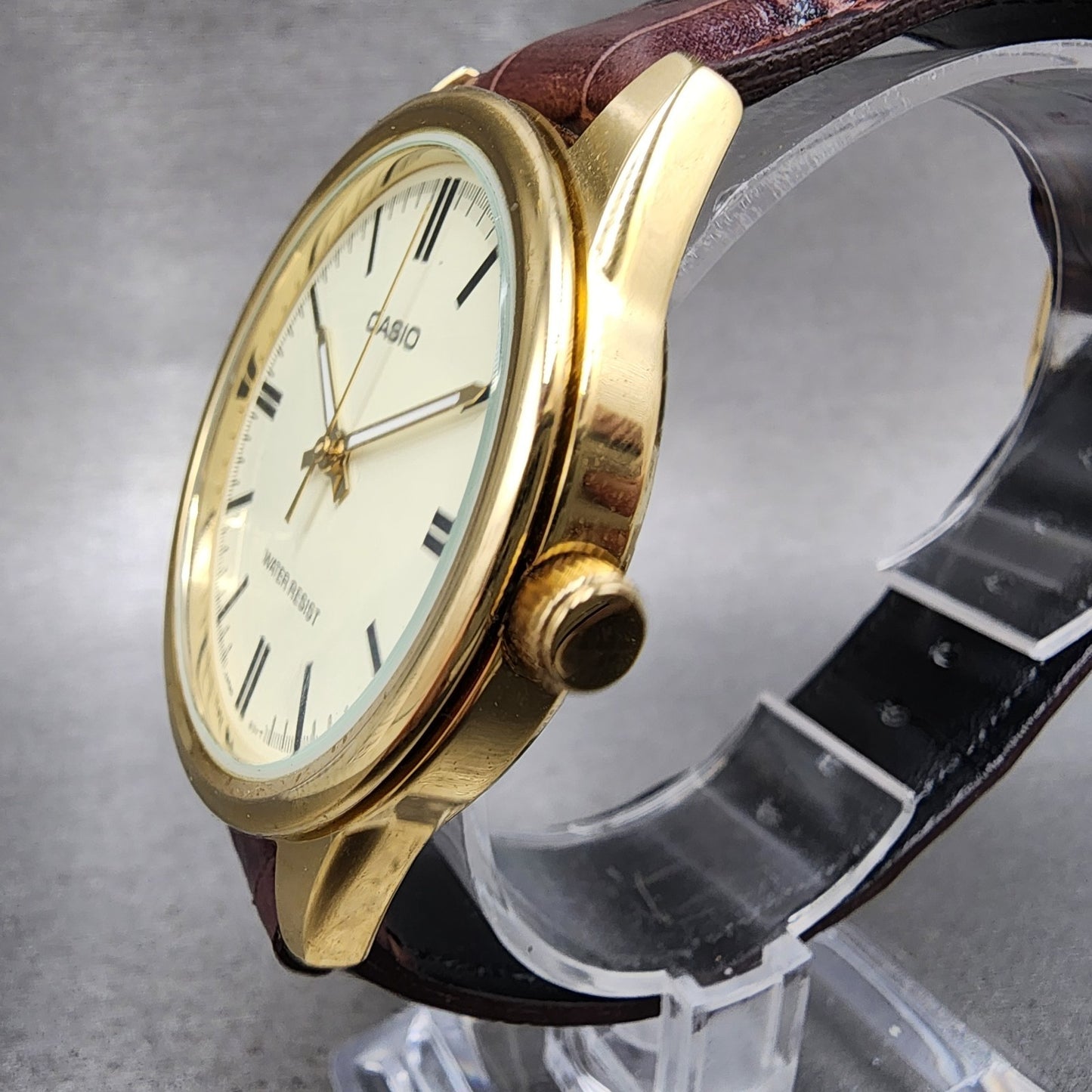 Casio MTPV005 Watch Men 40mm Cream Dial Gold Date Round Leather New Battery2