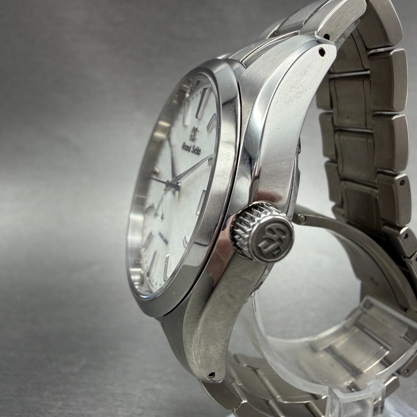 Grand Seiko Snowflake Watch Men 41mm White Dial Titanium Spring Drive SBGA2113