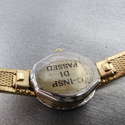 Gruen Watch Women 16mm Gold Dial Gold Tone Oval Diamond Bezel New Battery9