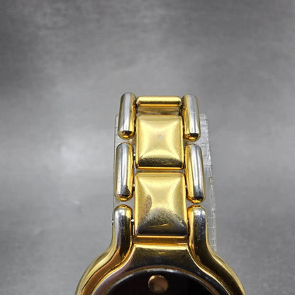 Movado Museum Watch Women 25mm Black Dial Gold Tone Round 88.25.823 New Battery4