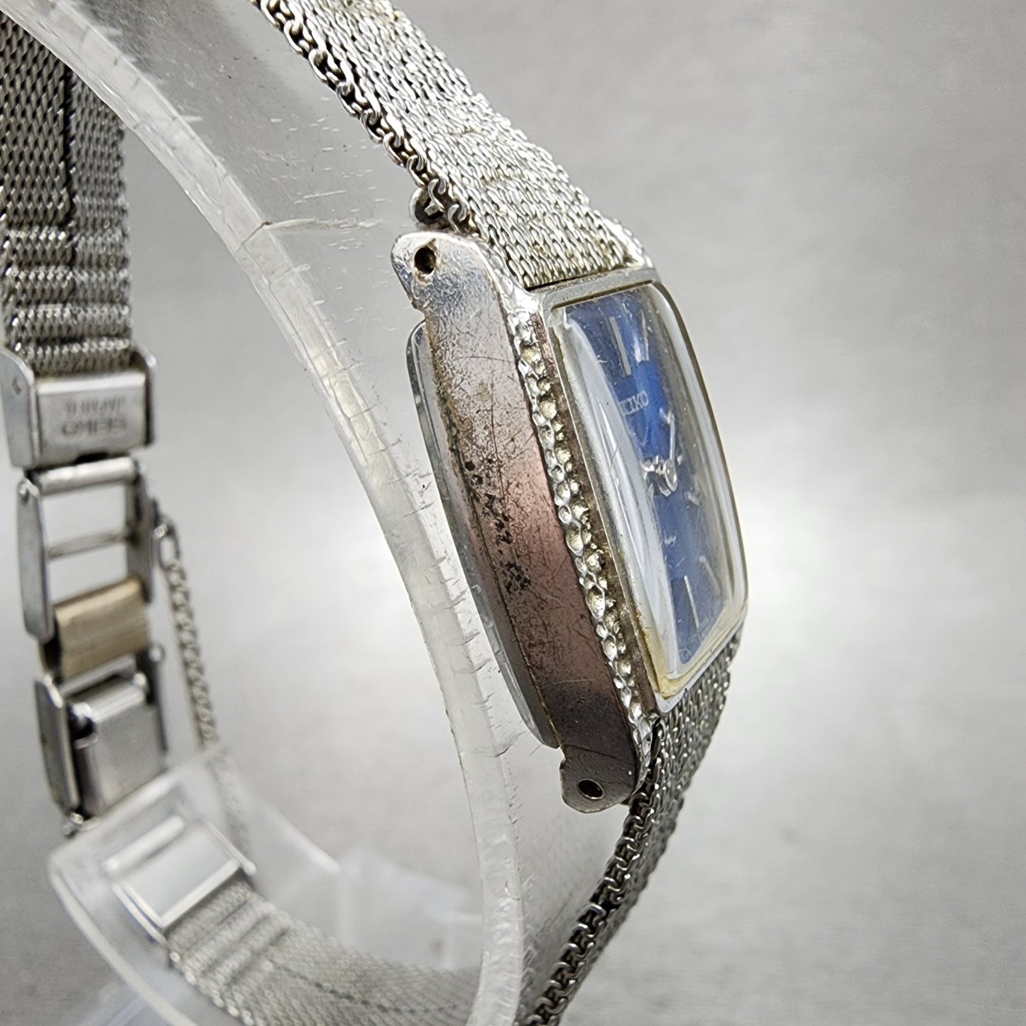 Seiko Tank Watch Women 15mm Blue Dial Silver Tone Rectangle 113189 Manual Runs3