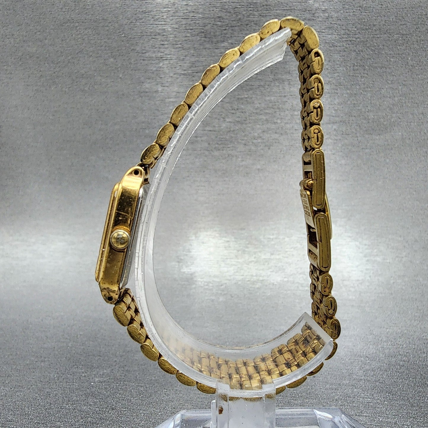 Seiko Tank Watch Women 17mm Gold Dial Gold Tone Rectangle V4015129 New Battery6