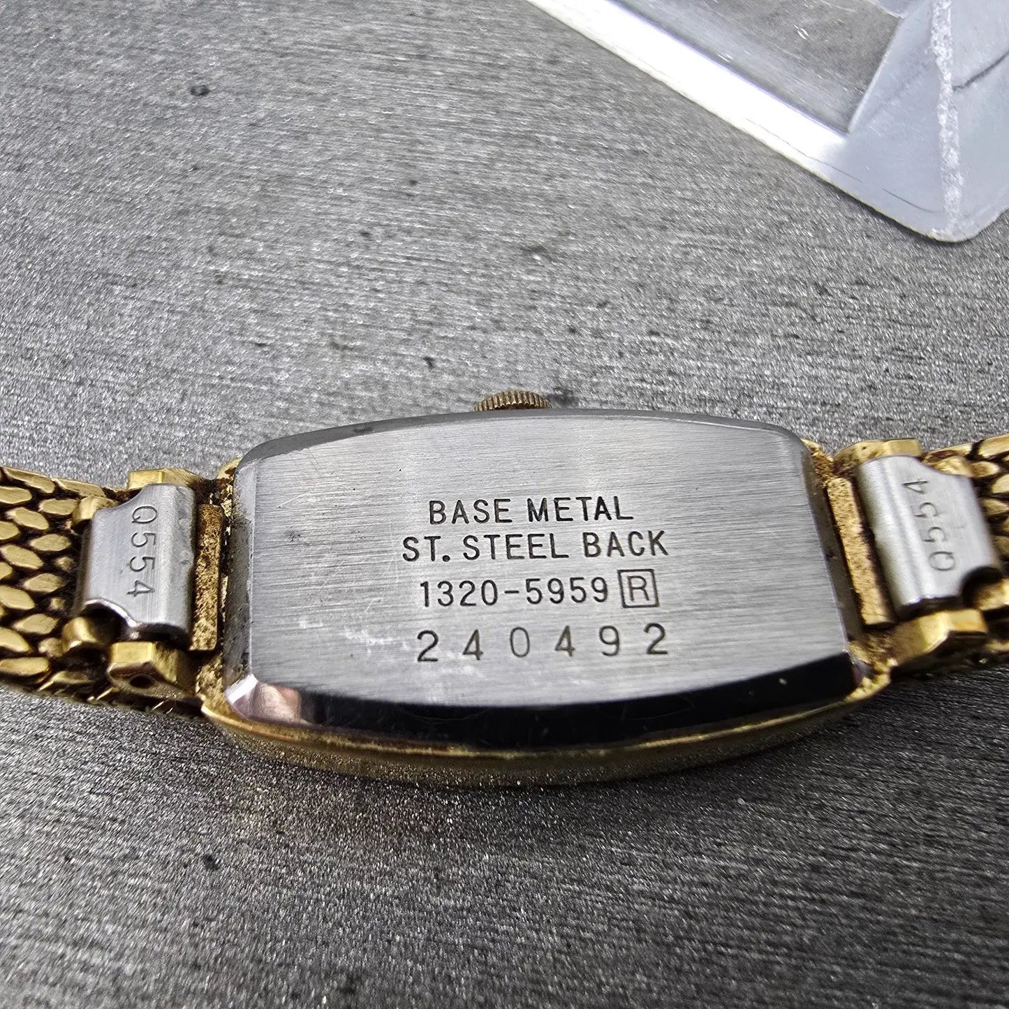 Seiko Tank Watch Women 14mm Champagne Dial Gold Tone 1320-5959 New Battery VTG H9