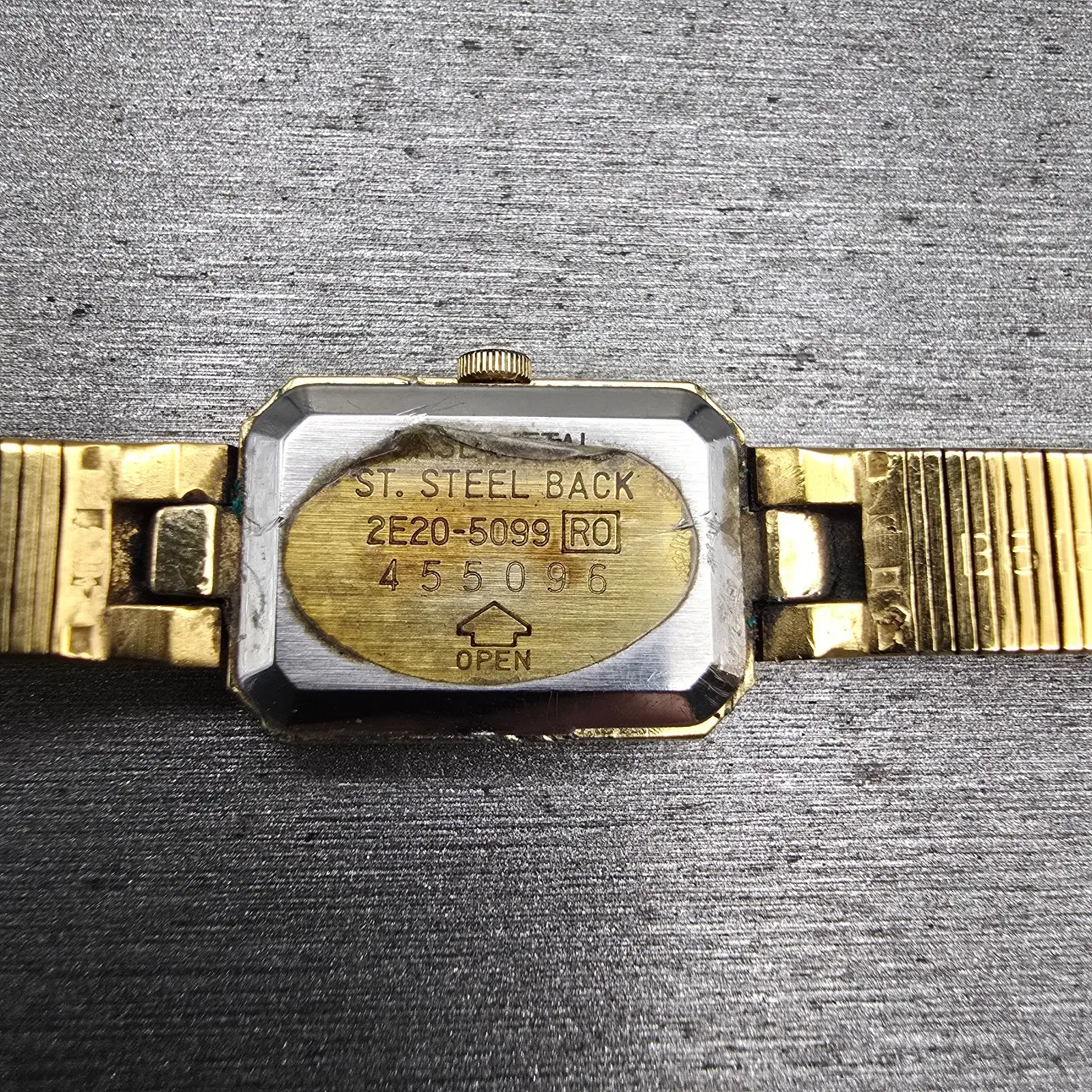 Seiko Watch Women 14mm Brown Dial Gold Tone Gemmed Rectangle 2E20-5099 New Batt10